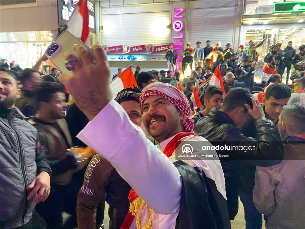شادی و ئاهه‌نگگێڕانی لایه‌نگرانی عێراق له‌ كه‌ركووك به‌بۆنه‌ی بردنه‌وه‌ی هه‌ڵبژارده‌ی وڵاته‌كه‌یان له‌ یه‌مه‌ن