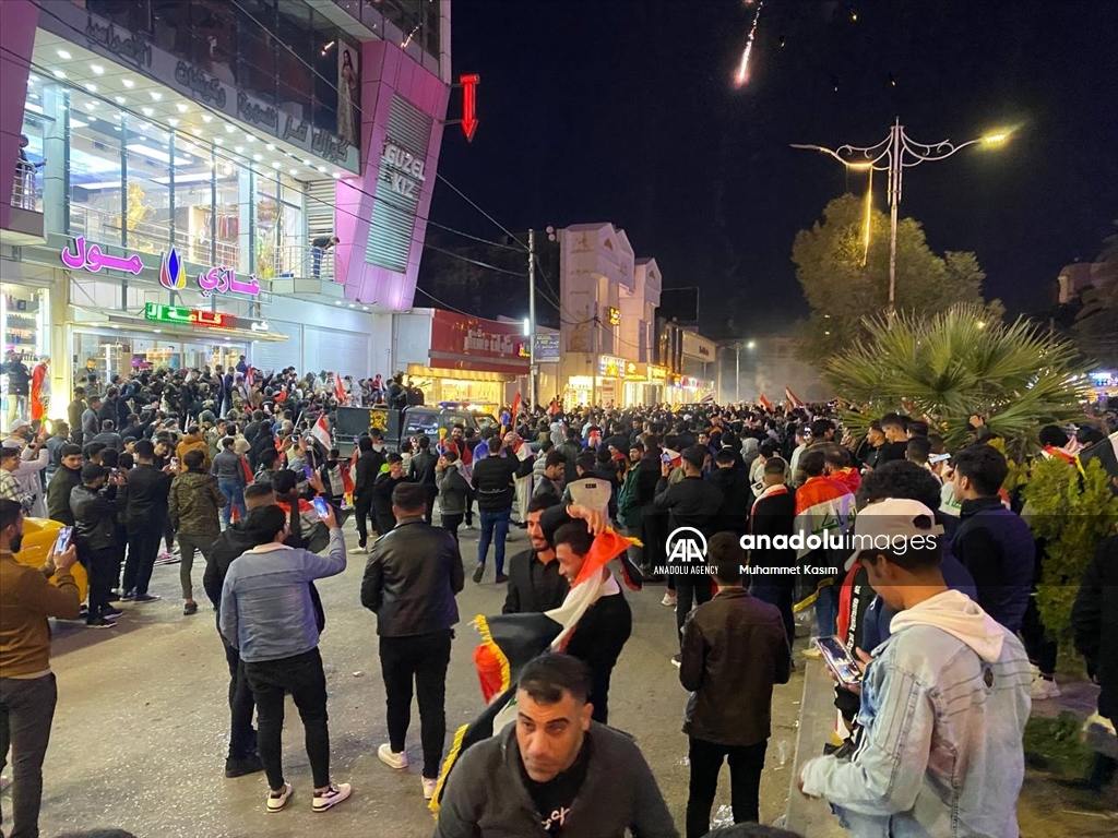 شادی و ئاهه‌نگگێڕانی لایه‌نگرانی عێراق له‌ كه‌ركووك به‌بۆنه‌ی بردنه‌وه‌ی هه‌ڵبژارده‌ی وڵاته‌كه‌یان له‌ یه‌مه‌ن