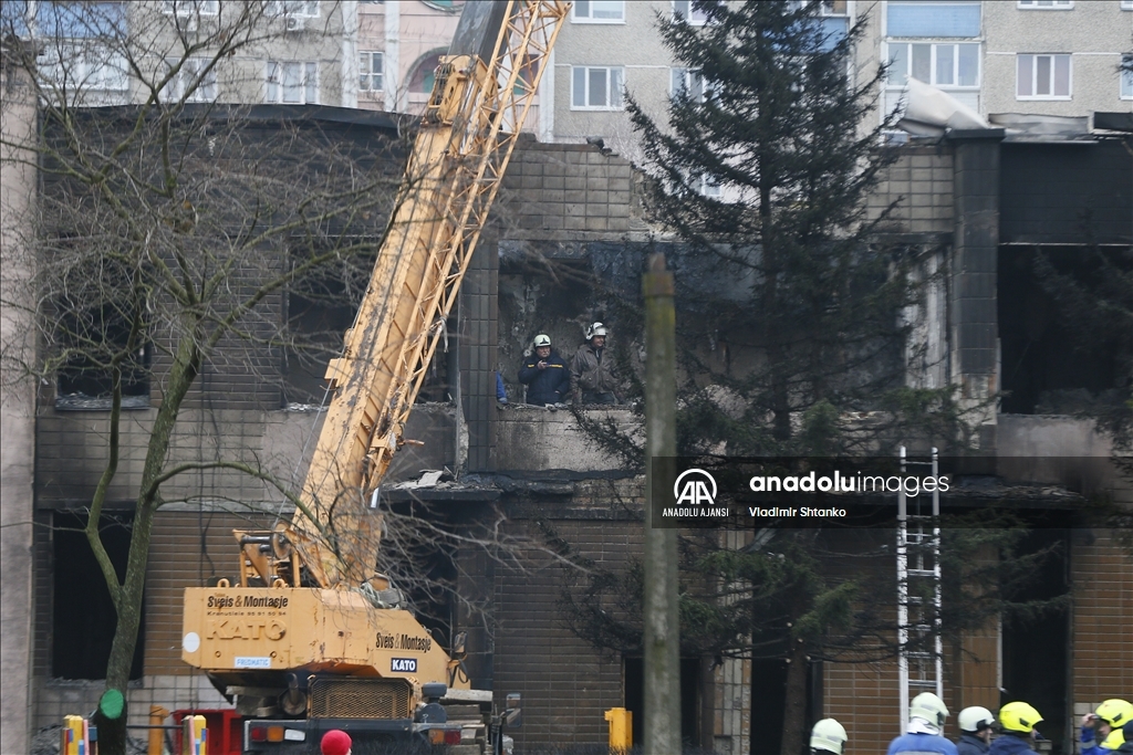 Kiev yakınlarında düşen helikopterde Ukrayna İçişleri Bakanı dahil 16 kişi hayatını kaybetti