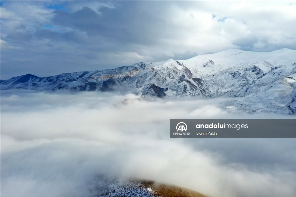 Fog blankets over Turkiye's Mus Plain