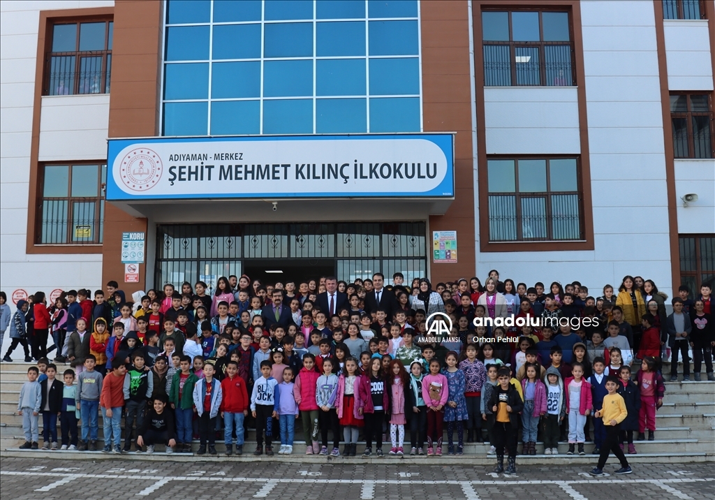 Adıyaman'da okullarda karne sevinci