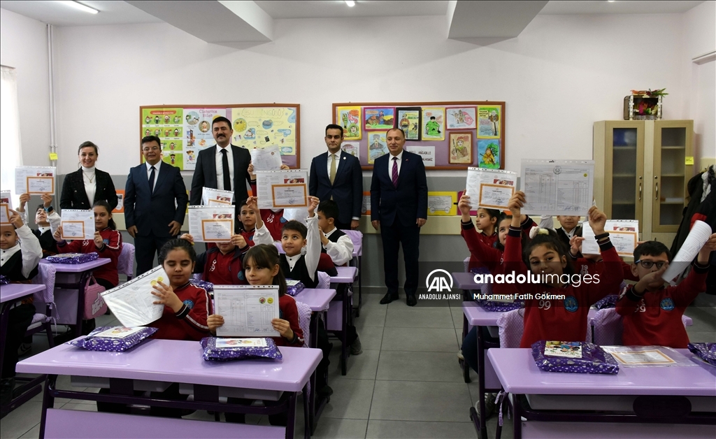 Kırıkkale'deki okullarda karne heyecanı