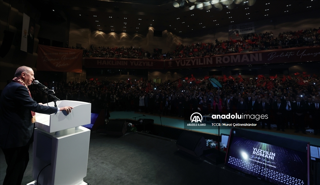 Cumhurbaşkanı Erdoğan "2023 Roman Buluşması-Yüzyılın Romanını Birlikte Yazıyoruz" programına katıldı