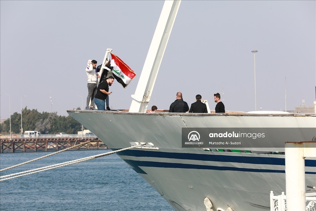 Irak'ta devrik lider Saddam’ın özel yatı bilimsel araştırma merkezine dönüştürüldü