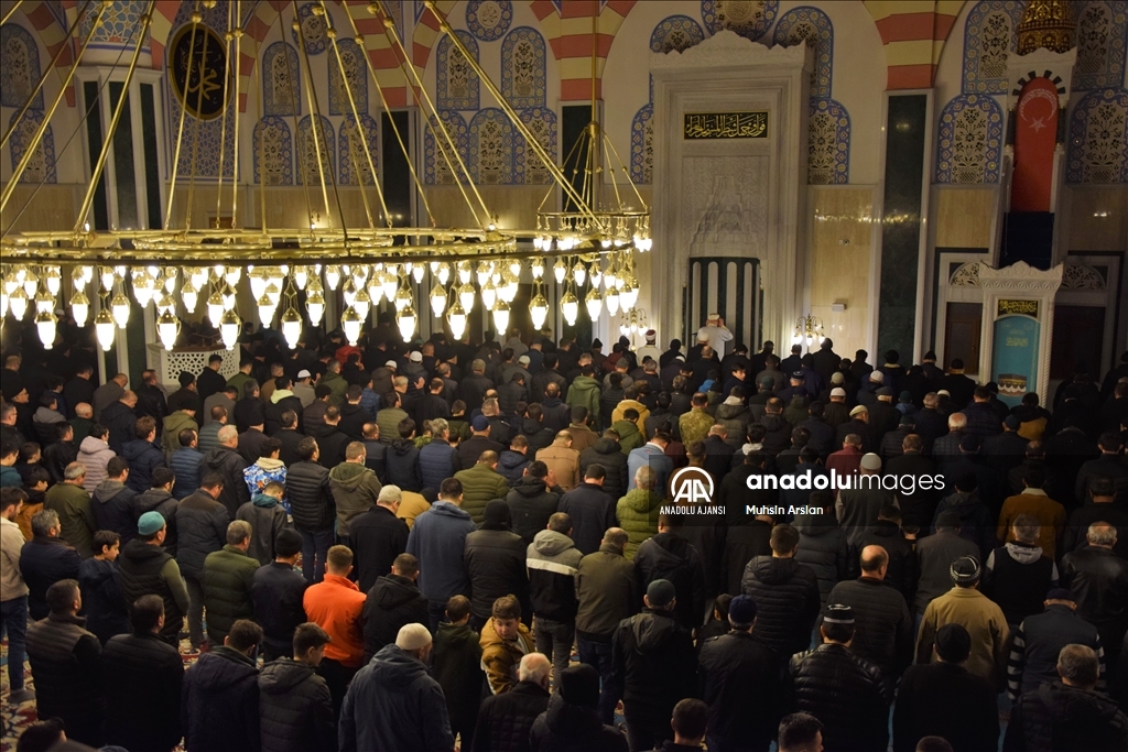 Regaip Kandili dualarla idrak edildi