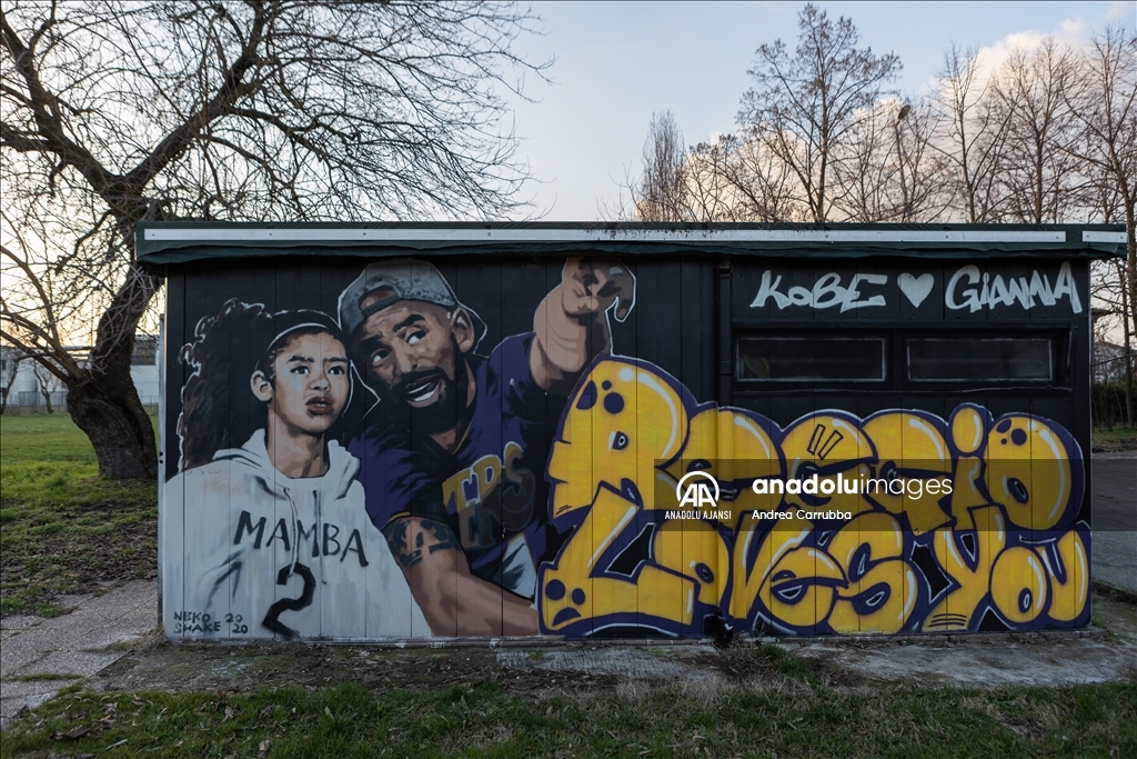 Kobe Bryant üçüncü ölüm yıl dönümünde İtalya'da anıldı
