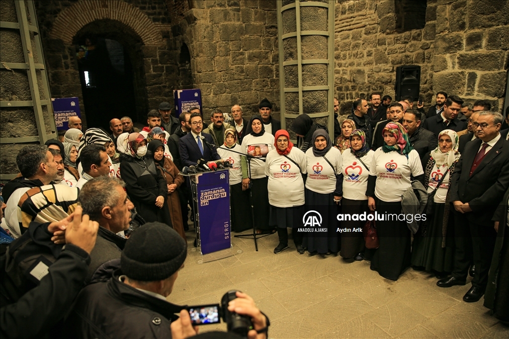 AA'nın "Diyarbakır Anneleri İçin Zamanın Durduğu An" fotoğraf sergisi açıldı