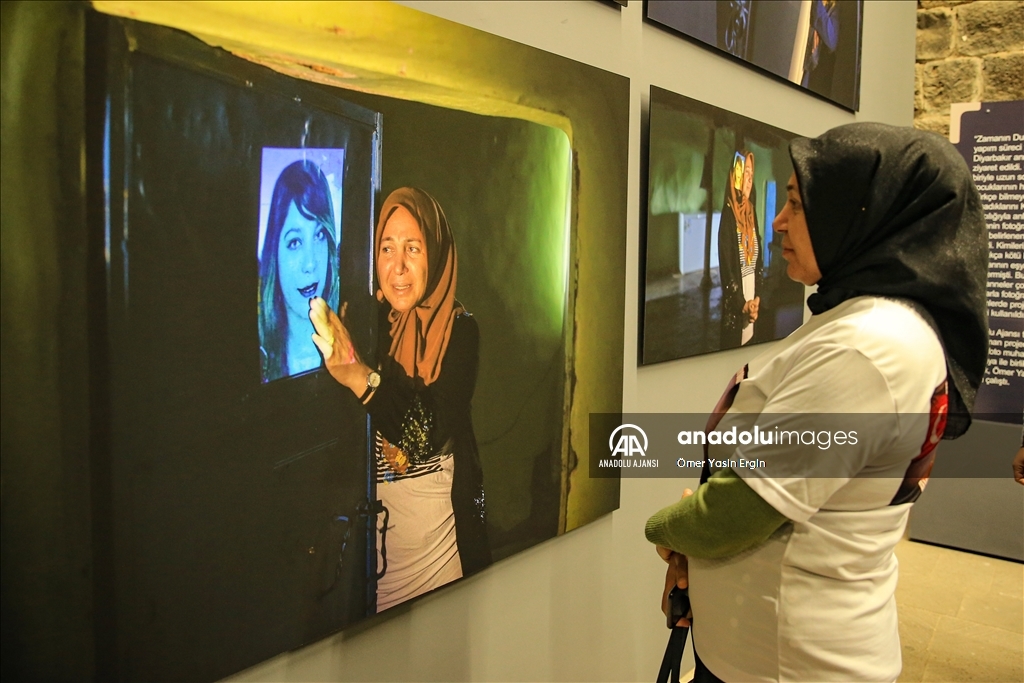 AA'nın "Diyarbakır Anneleri İçin Zamanın Durduğu An" fotoğraf sergisi açıldı
