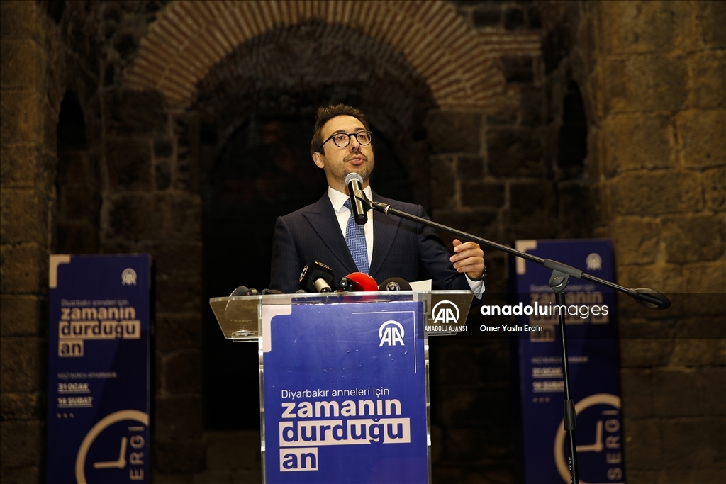 AA'nın "Diyarbakır Anneleri İçin Zamanın Durduğu An" fotoğraf sergisi açıldı