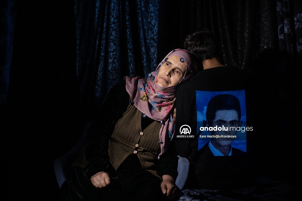 AA'nın "Diyarbakır Anneleri İçin Zamanın Durduğu An" fotoğraf sergisi açıldı