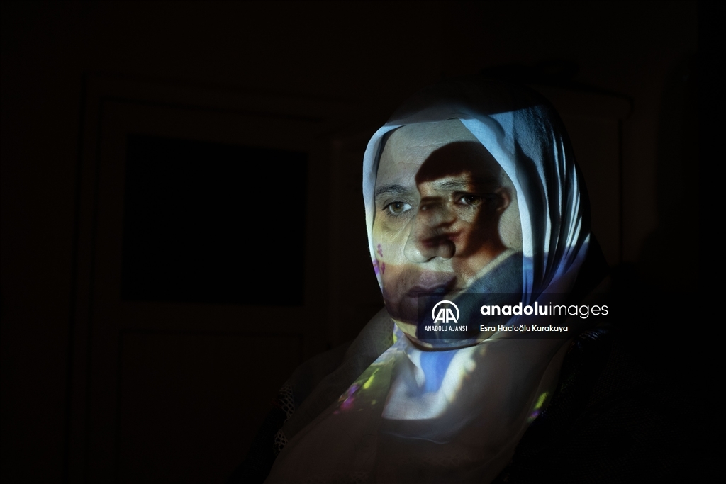 AA'nın "Diyarbakır Anneleri İçin Zamanın Durduğu An" fotoğraf sergisi açıldı