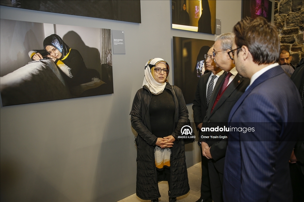 AA'nın "Diyarbakır Anneleri İçin Zamanın Durduğu An" fotoğraf sergisi açıldı