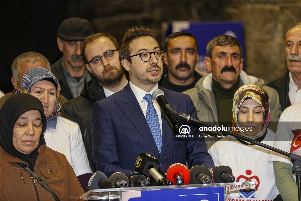 AA'nın "Diyarbakır Anneleri İçin Zamanın Durduğu An" fotoğraf sergisi açıldı