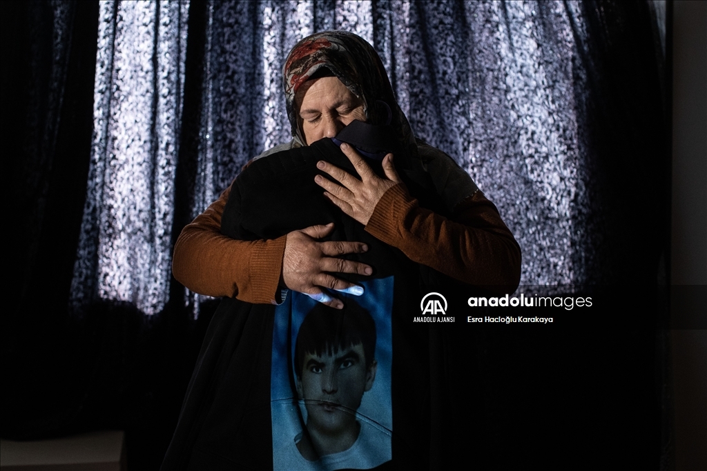 AA'nın "Diyarbakır Anneleri İçin Zamanın Durduğu An" fotoğraf sergisi açıldı
