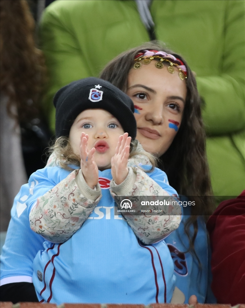 Trabzonspor - Fraport TAV Antalyaspor Karşılaşması - Anadolu Ajansı