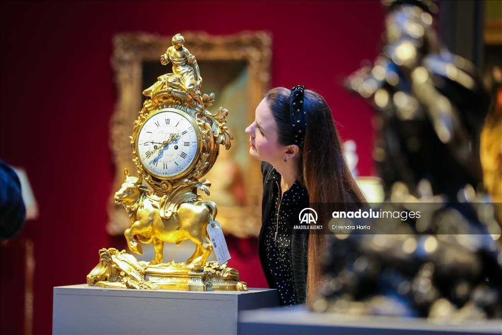An Opulent Aesthetic, a private collection of luxurious items from the interiors of an English country house, will go under the hammer at auction house Christie’s in London on Feb. 9