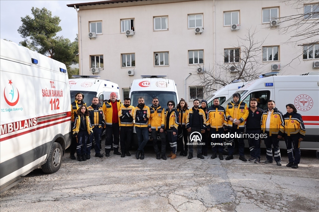Muğla'dan deprem bölgesine ekipler ve araçlar gönderildi