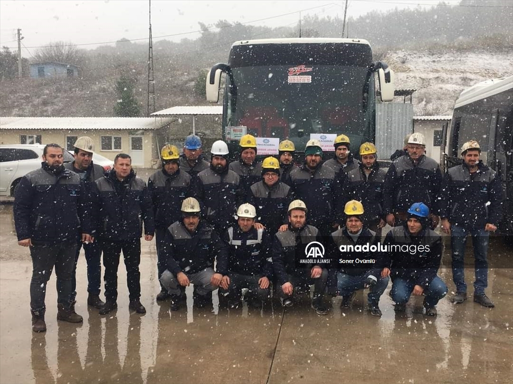Manisa'dan deprem bölgesine yardımlar sürüyor
