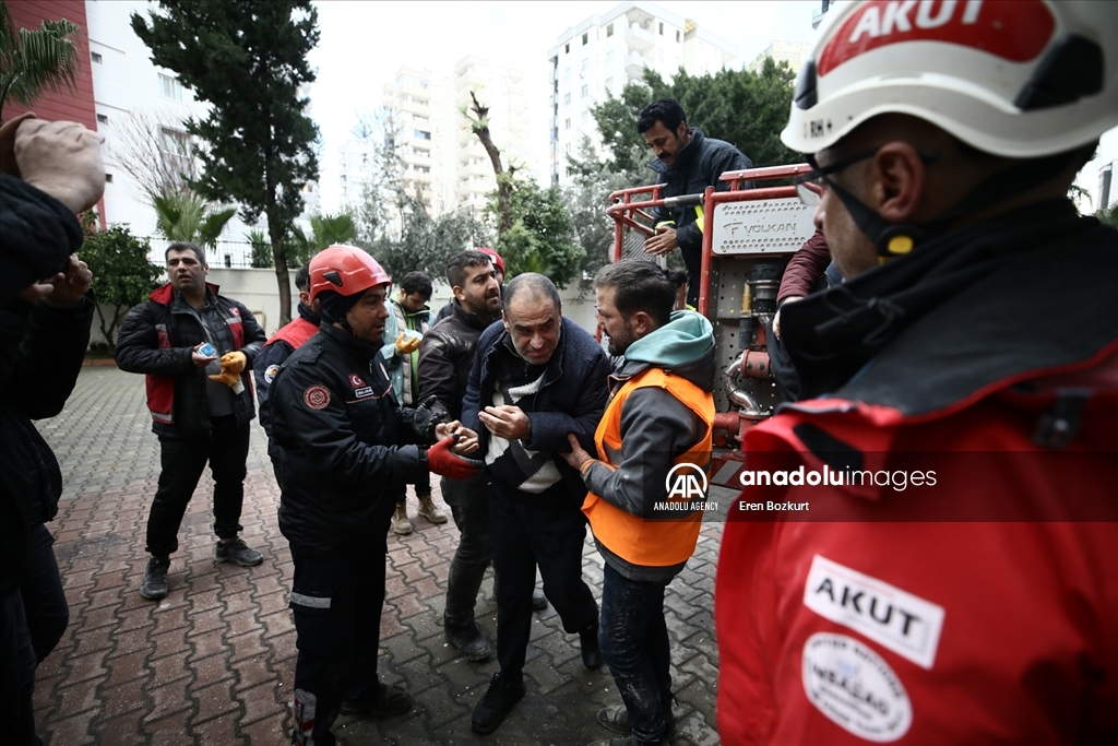 Terremoto de magnitud de 7,4 grados sacude el sur de Türkiye