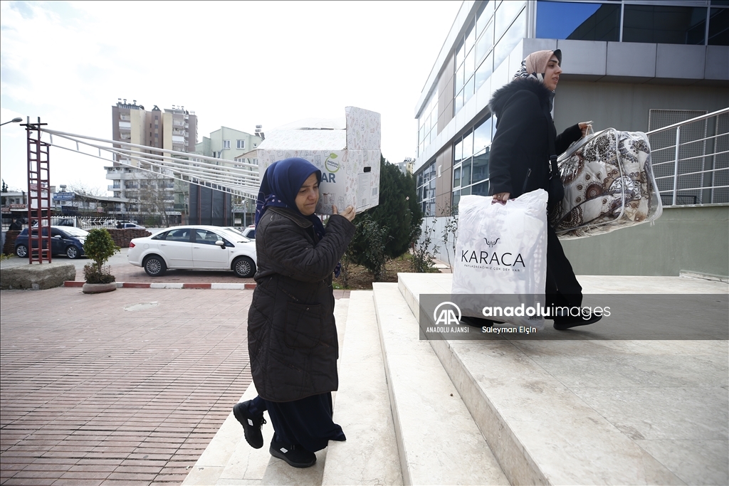 Antalya'da depremzedeler için yardım kampanyası başlatıldı