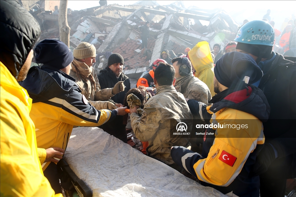 1 rescued under rubble after 30 hours of 7.7 magnitude Kahramanmaras earthquake