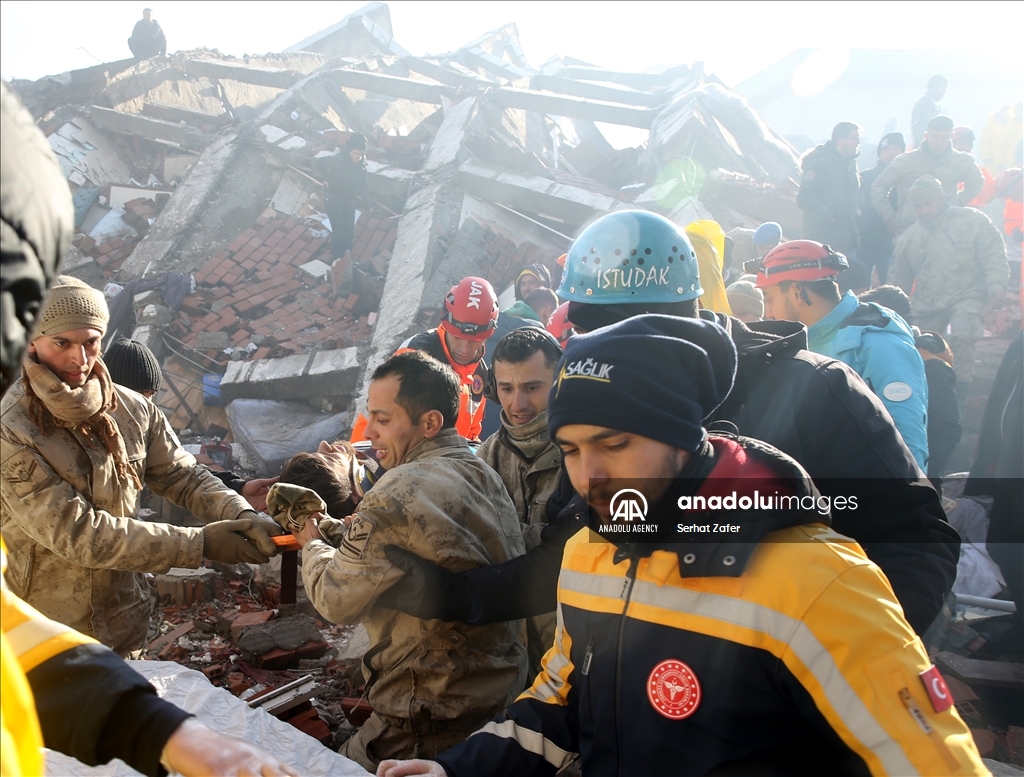 1 rescued under rubble after 30 hours of 7.7 magnitude Kahramanmaras earthquake