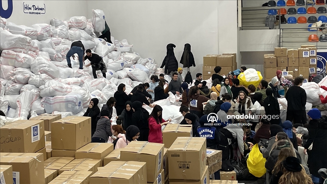 کمپین کمک‌رسانی مردم ترکیه به زلزله‌زدگان 