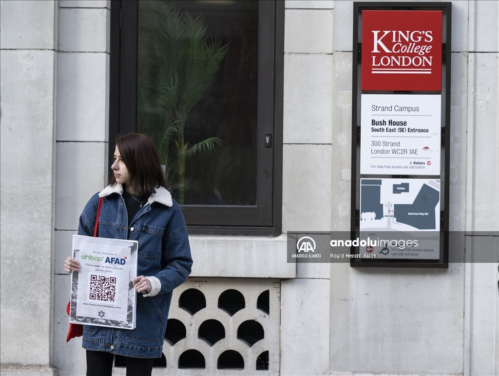 Türk öğrenci birlikleri Londra'da yardım organizasyonu düzenledi