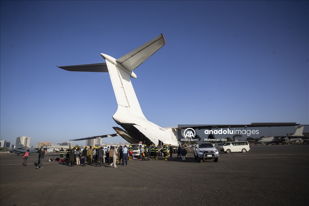 Sudan, Türkiye'ye 40 kişilik arama kurtarma ekibi gönderdi