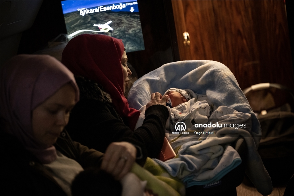 15 bayi dipindahkan ke Ankara dari zona gempa