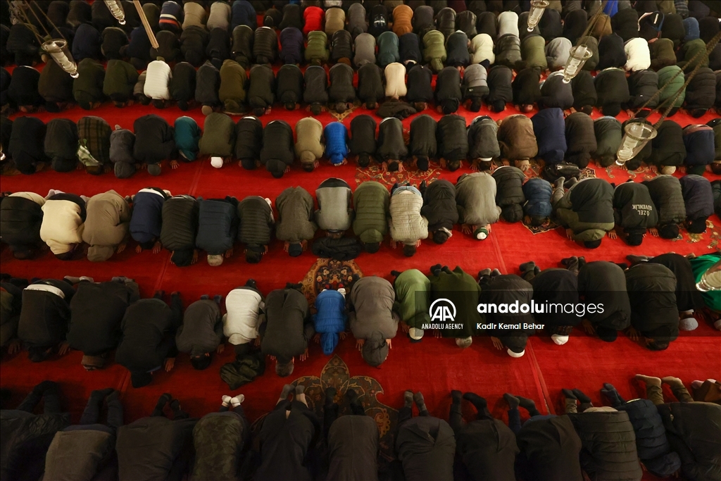 مساجد تركيا تحيي ليلة الإسراء والمعراج