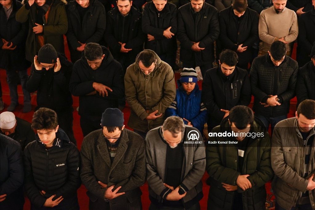 مساجد تركيا تحيي ليلة الإسراء والمعراج