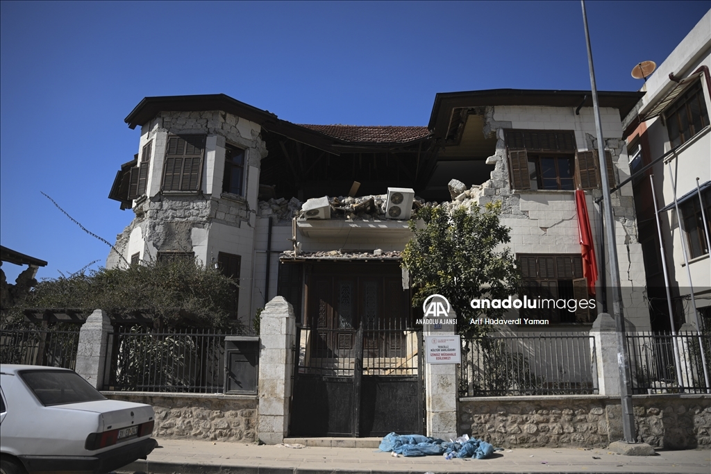 Zamana direnen Hatay'daki tarihi taş evler "asrın felaketi"ne dayanamadı
