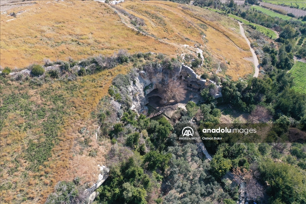 Depremden hasar almayan Hatay'daki Titus Tüneli ve Beşikli Mağara dronla görüntülendi