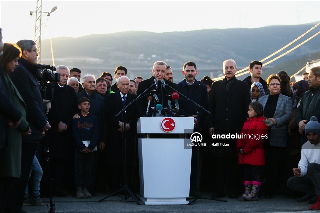 Cumhurbaşkanı Erdoğan ve MHP Genel Başkanı Bahçeli, Nurdağı'nda konteyner kenti ziyaret etti