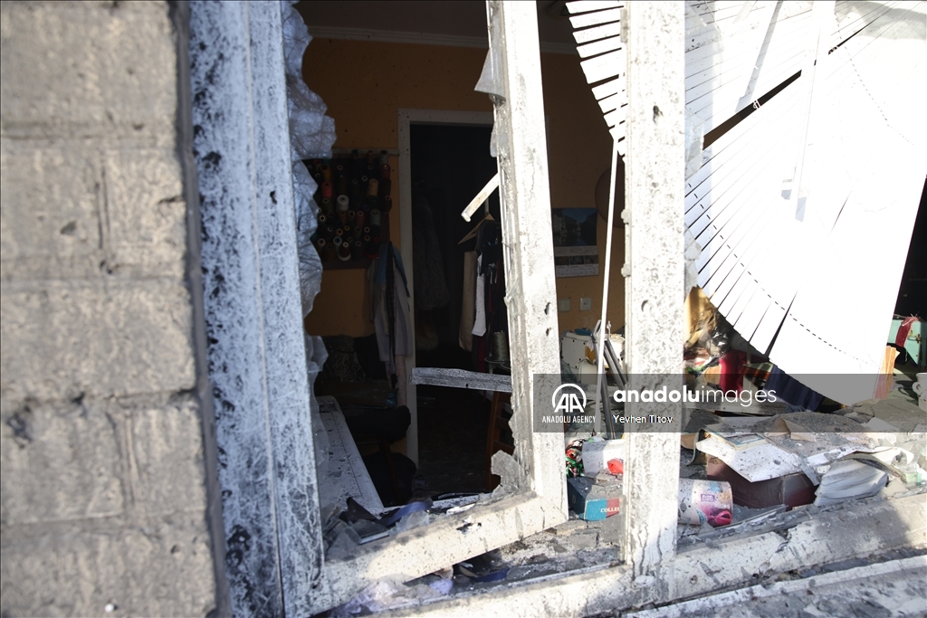 War casts its shadow over civilians' lives in the Ukrainian city of Bakhmut, where military activity continues a year after the conflict with Russia began