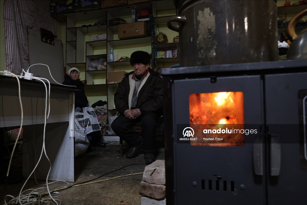 War casts its shadow over civilians' lives in the Ukrainian city of Bakhmut, where military activity continues a year after the conflict with Russia began