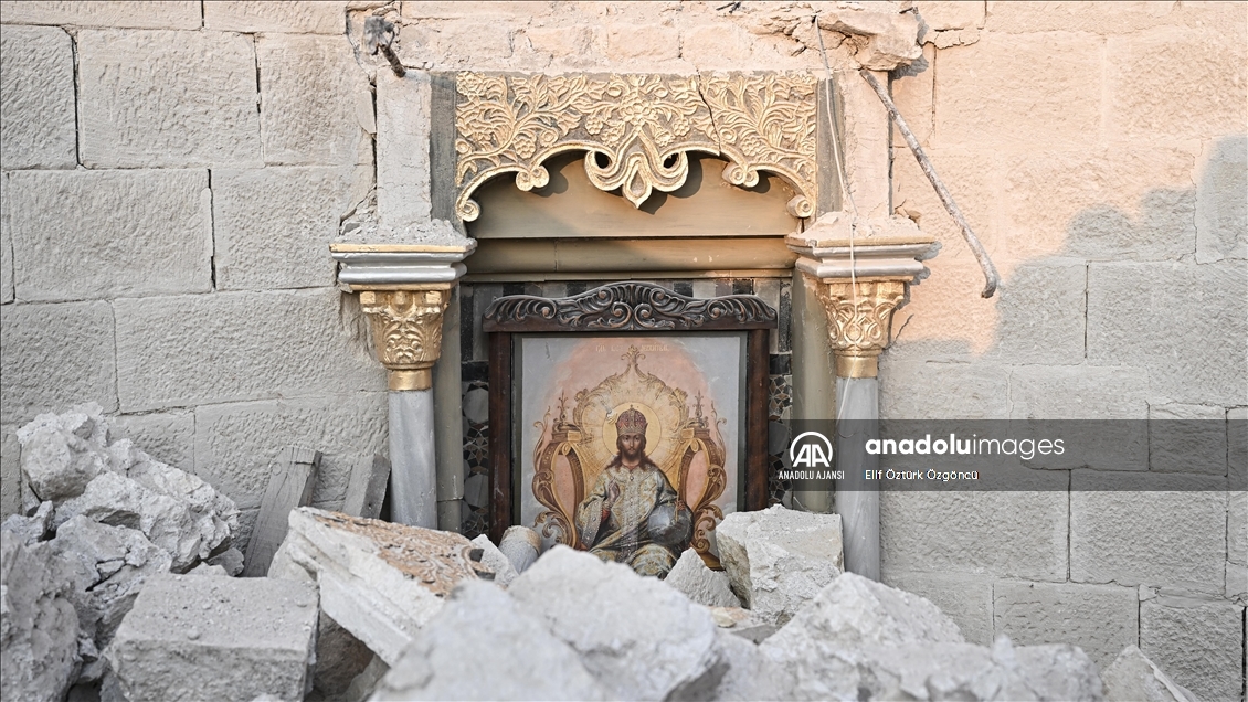 Antakya'daki Rum Ortodoks Kilisesi de depremlerde yıkıldı