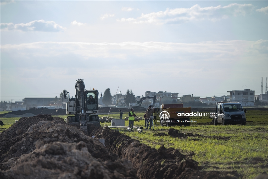 Adıyaman'da Mersin Büyükşehir Belediyesince 3 bin 500 kişilik konteyner kent kuruluyor