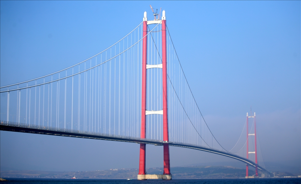 1915 Çanakkale Köprüsü'nün yapı güvenliği yüksek teknolojiyle 24 saat izleniyor