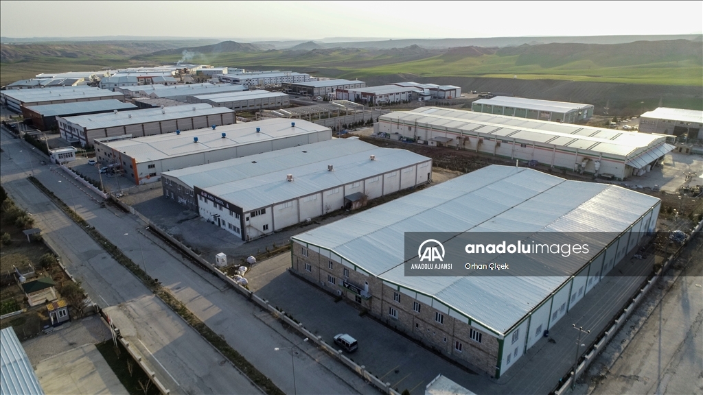 Adıyaman Kahta Organize Sanayi Bölgesi üretime devam ediyor