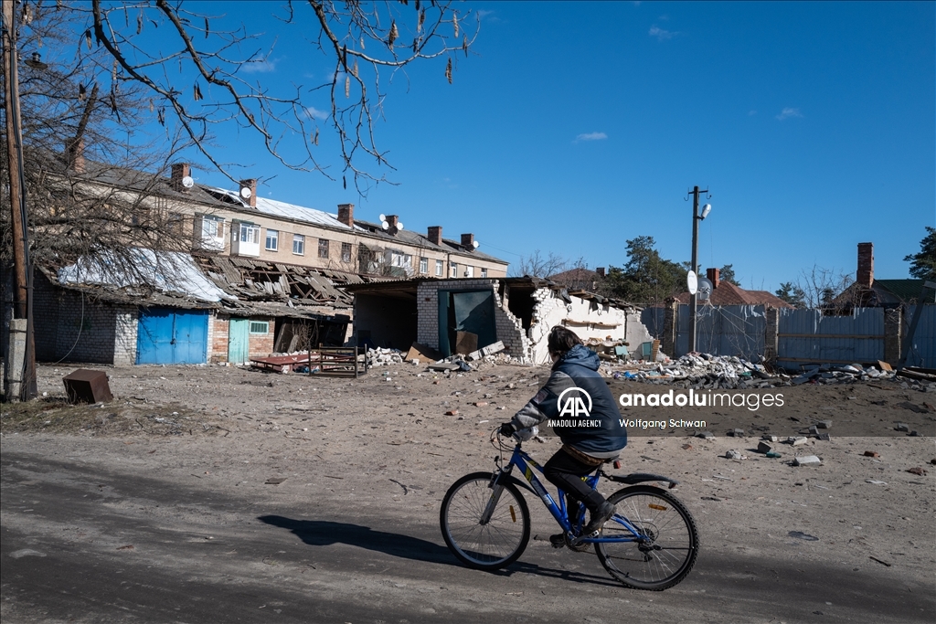 Разруха и упадок: украинский Лиман спустя год после начала войны