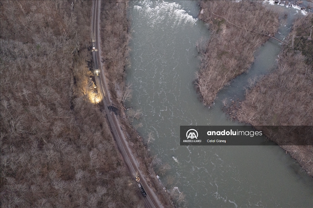 ABD'nin West Virginia eyaletindeki tren kazasında 3 kişi yaralandı