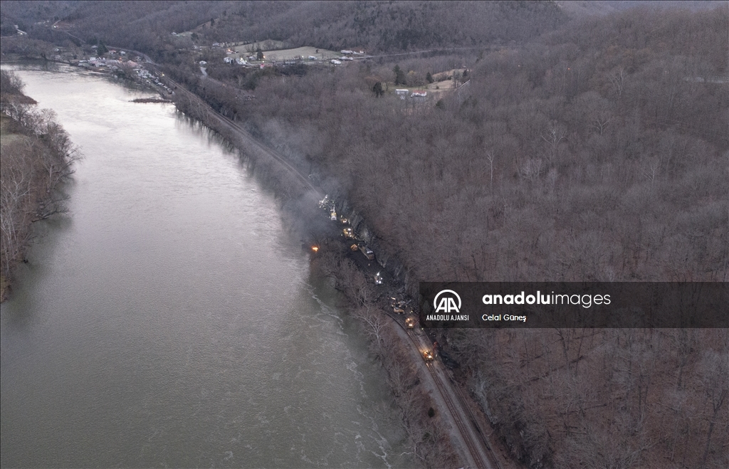 ABD'nin West Virginia eyaletindeki tren kazasında 3 kişi yaralandı