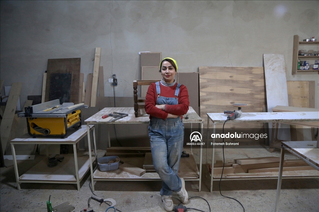 خانم نجار ایرانی: کارم را به عنوان اینکه یک زن هستم پیش نبردم 