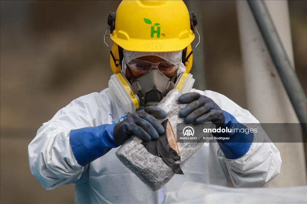 Cocaine is used with encapsulation method in constructions in Ecuador