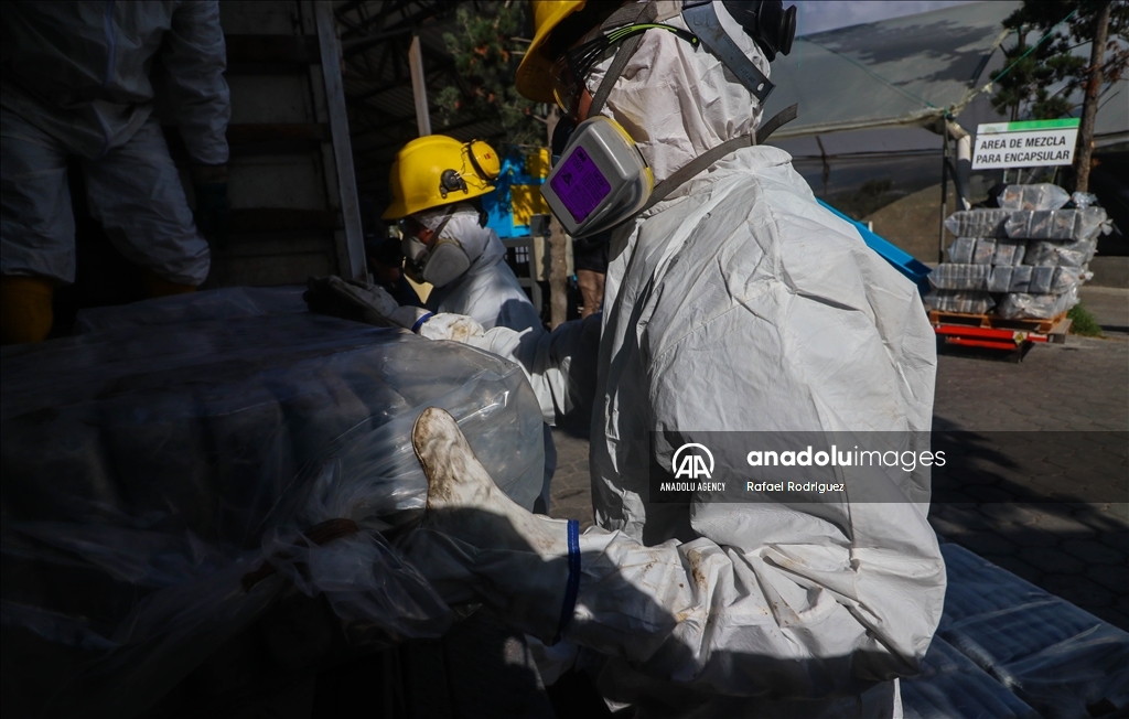 Cocaine is used with encapsulation method in constructions in Ecuador