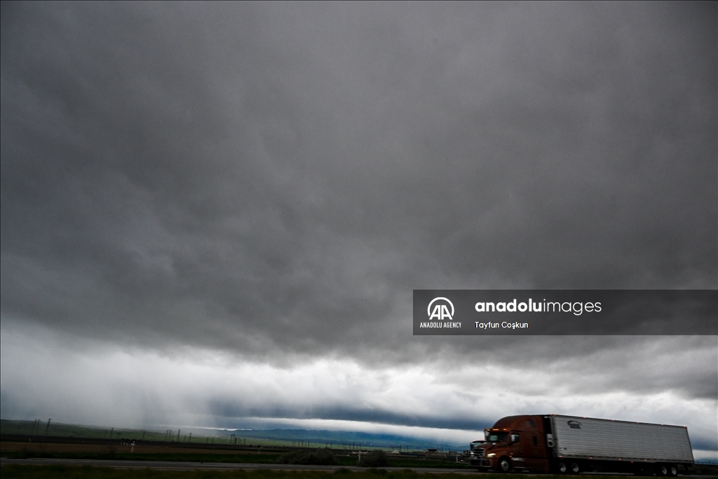 Atmospheric river: Huge clouds over Kern County of California