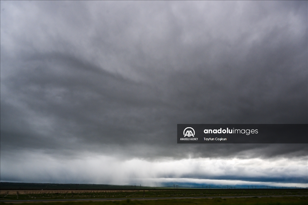 Atmospheric river: Huge clouds over Kern County of California