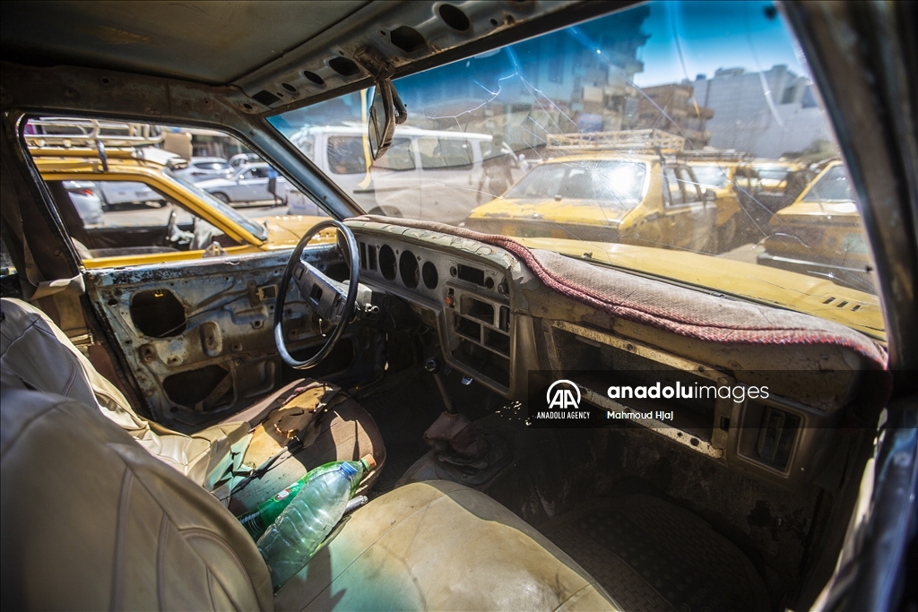 "تاكسي الخرطوم".. إرث تاريخي يقاوم الاندثار